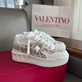 Picture of Valentino Shoes Men _SKUfw141717598fw
